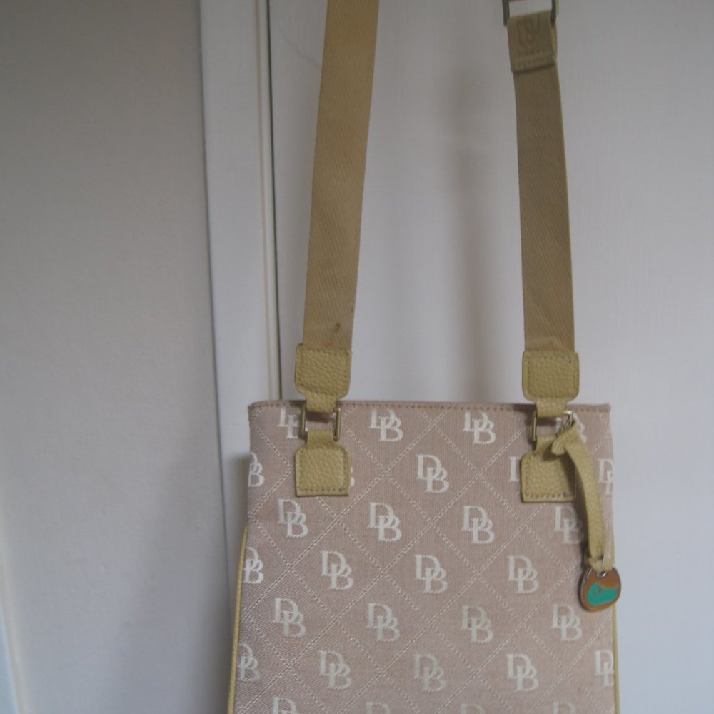 HANDBAG - Picture 4 of 4